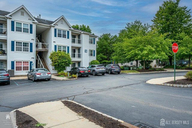 1626 Waterford Drive, Edison, NJ 08817