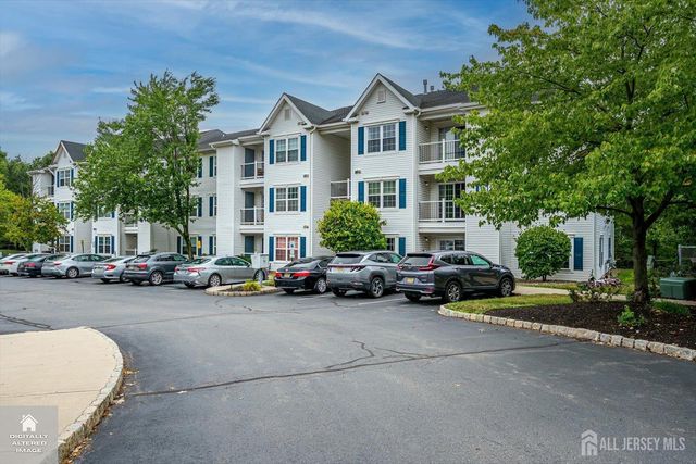 1626 Waterford Drive, Edison, NJ 08817