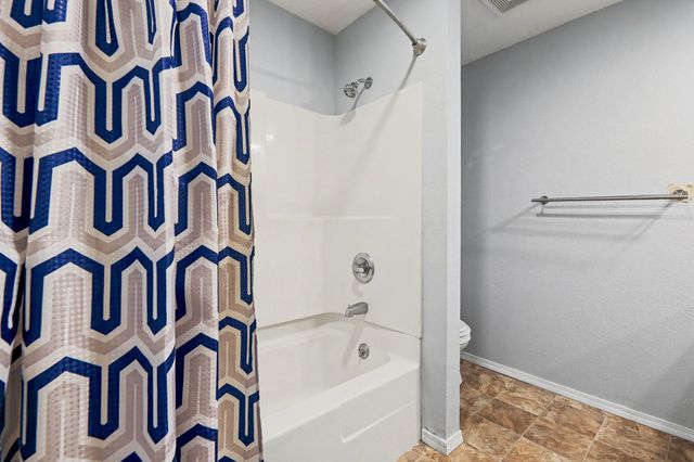 501 Plumwood, Rose Hill, KS 67133