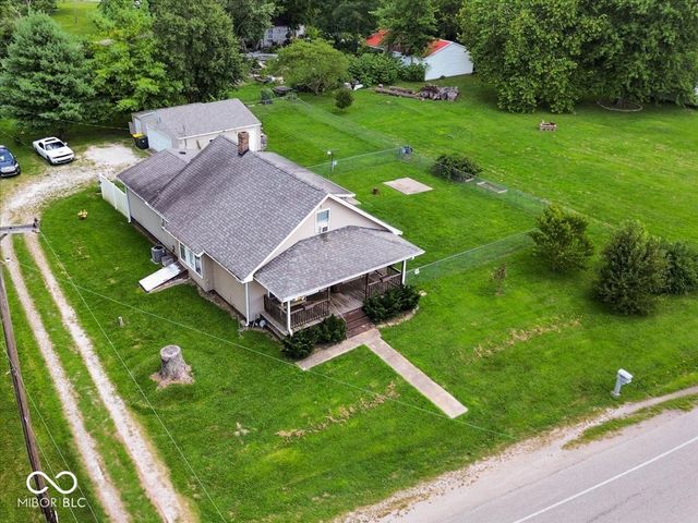 6982 E Michigan Road, Waldron, IN 46182