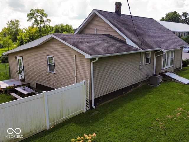 6982 E Michigan Road, Waldron, IN 46182