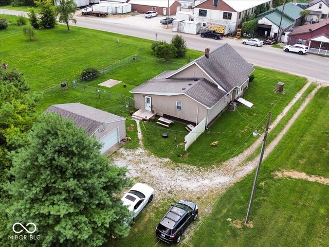 6982 E Michigan Road, Waldron, IN 46182