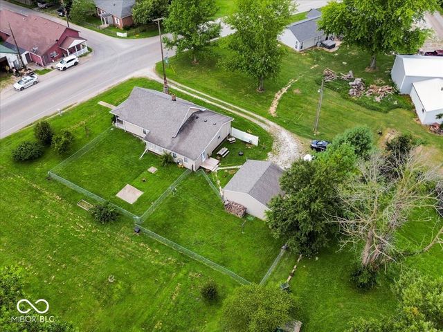 6982 E Michigan Road, Waldron, IN 46182