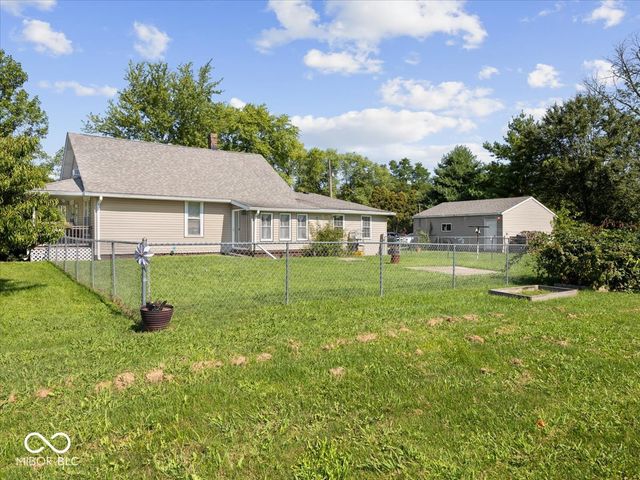 6982 E Michigan Road, Waldron, IN 46182