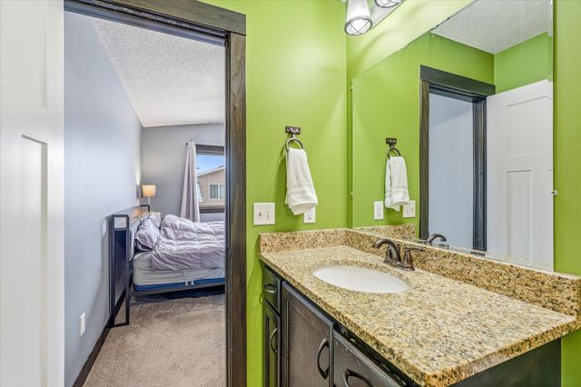 705 Greenwood Street SW, Isanti, MN 55040