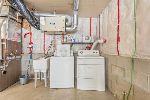 705 Greenwood Street SW, Isanti, MN 55040