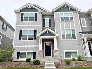 2267 Glacier Street, Mundelein, IL 60060