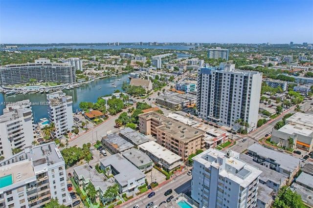 6860 Abbott Ave 4, Miami Beach, FL 33141