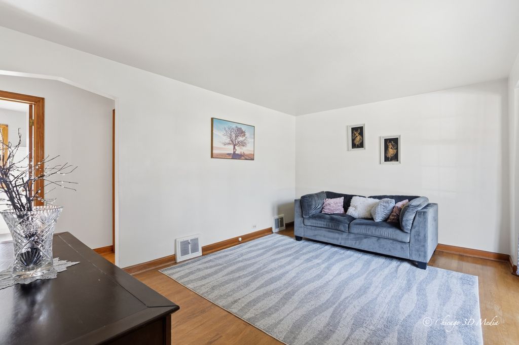 7435 W Rosedale Avenue, Chicago, IL 60631 — photo 4