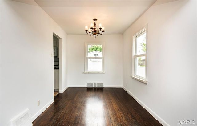 10922 Juniper Court, St Louis, MO 63123