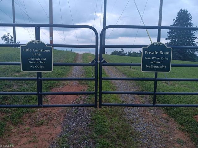 193 Little Grindstone Lane, Millers Creek, NC 28651