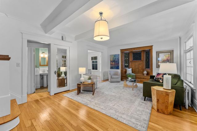 1113 Lincoln Avenue, Saint Paul, MN 55105