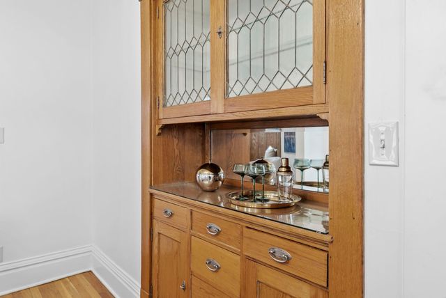 1113 Lincoln Avenue, Saint Paul, MN 55105