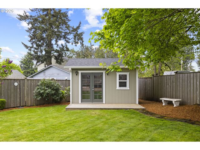 400 Ne 116TH Pl, Portland, OR 97220