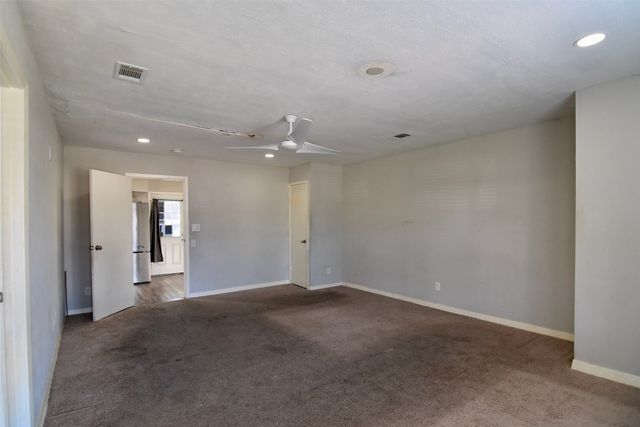 1319 Summit Street, Mesquite, TX 75149