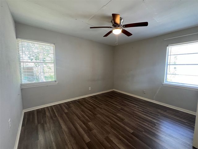 1319 Summit Street, Mesquite, TX 75149