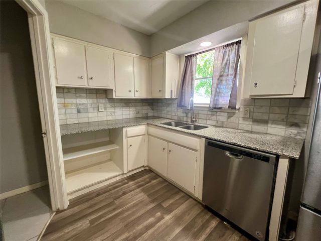 1319 Summit Street, Mesquite, TX 75149