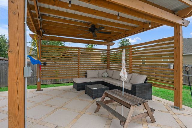 1902 Lamona Court, Bryan, TX 77801