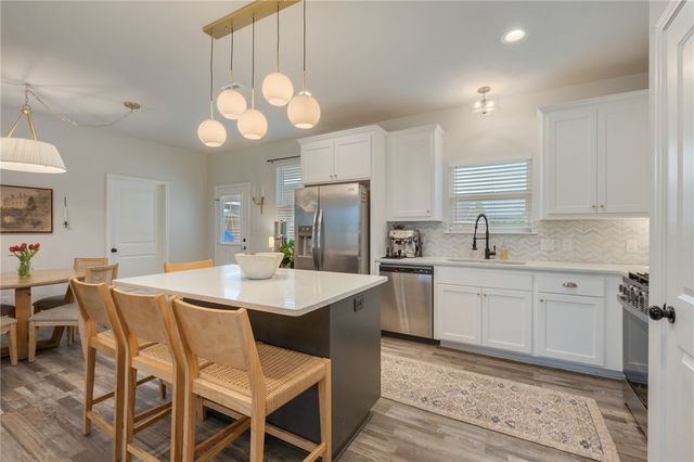 1902 Lamona Court, Bryan, TX 77801