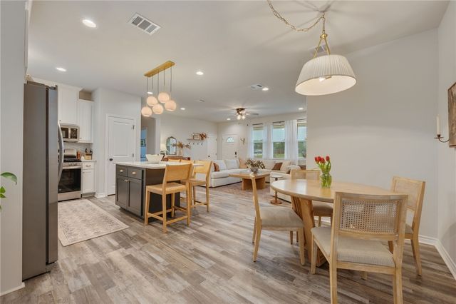1902 Lamona Court, Bryan, TX 77801