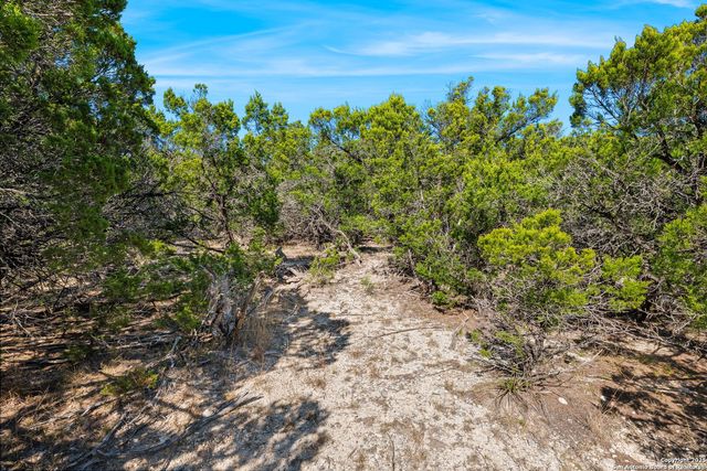 23625 Up Mountain Trail, San Antonio, TX 78255