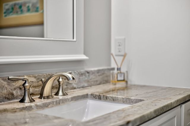 234 Round Cove Rd, Chatham, MA 02633