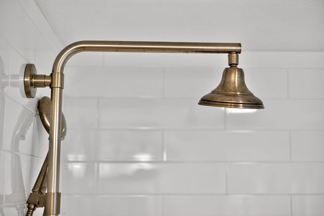 234 Round Cove Rd, Chatham, MA 02633