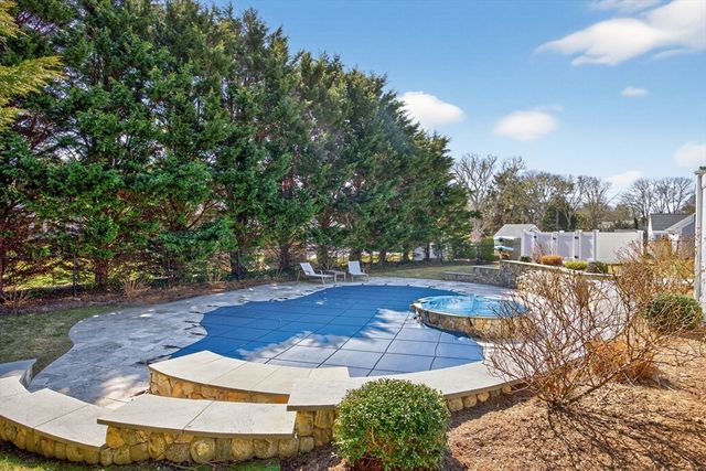 234 Round Cove Rd, Chatham, MA 02633