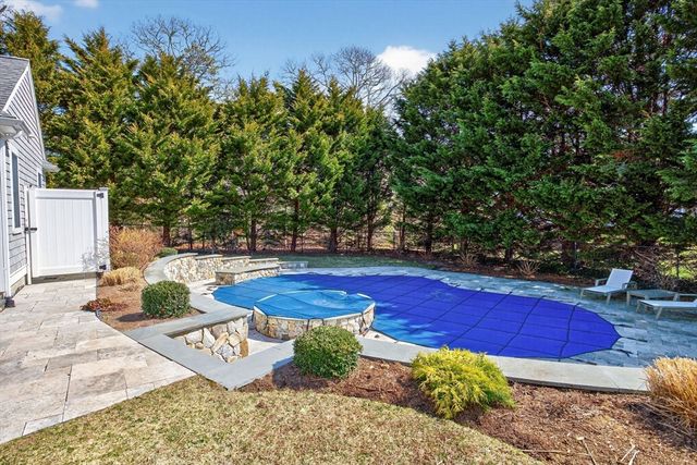 234 Round Cove Rd, Chatham, MA 02633