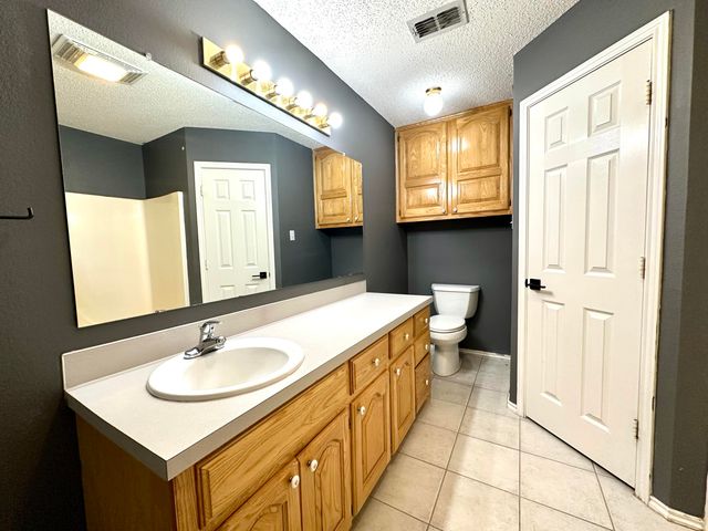 6106 9th Street, Lubbock, TX 79416