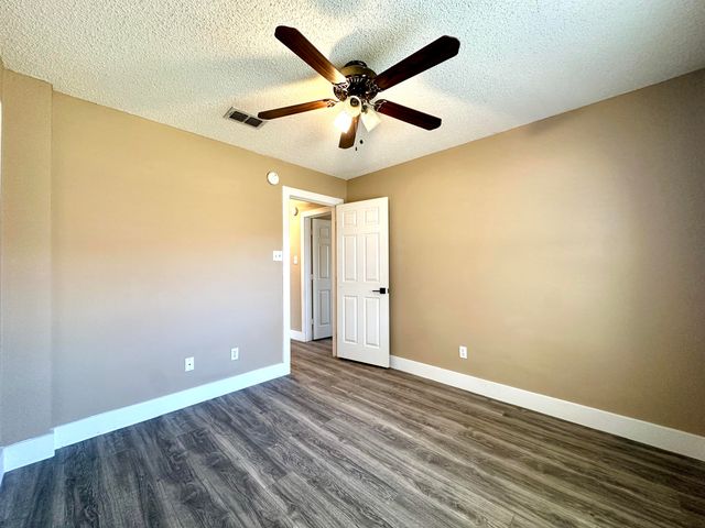 6106 9th Street, Lubbock, TX 79416