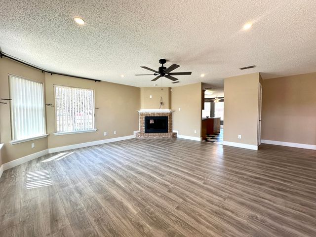 6106 9th Street, Lubbock, TX 79416