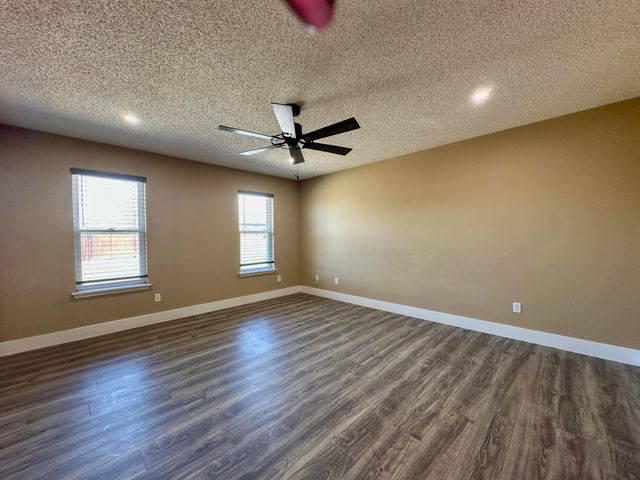 6106 9th Street, Lubbock, TX 79416