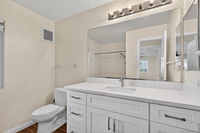 7545 Charmant Dr 1307, San Diego, CA 92122