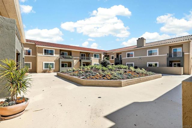 7545 Charmant Dr 1307, San Diego, CA 92122