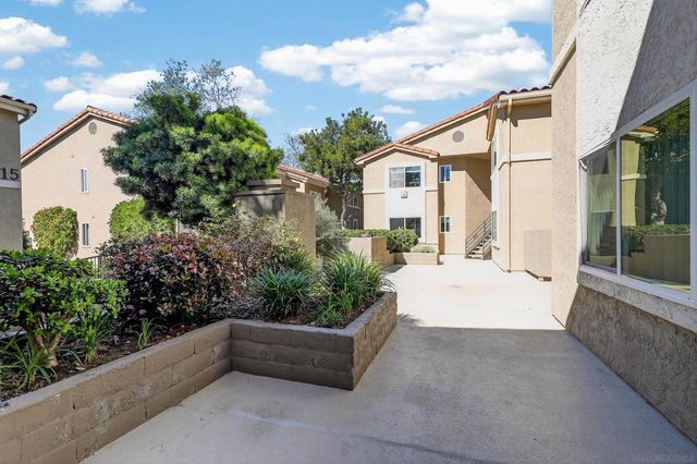 7545 Charmant Dr 1307, San Diego, CA 92122