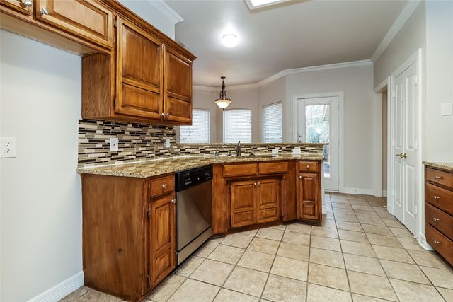 1119 Ashford Lane, Mansfield, TX 76063