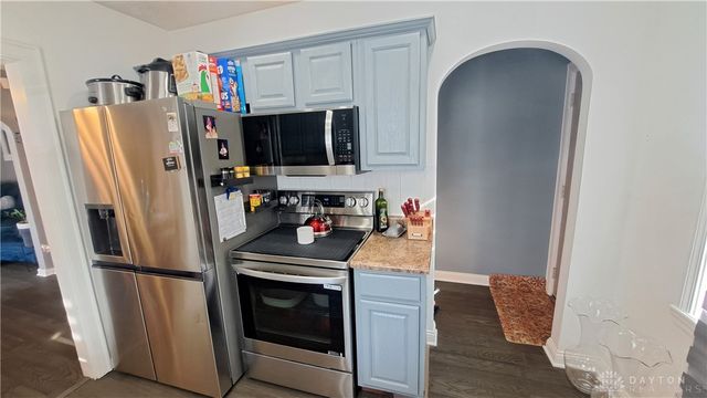 148 Valleyview Drive, Dayton, OH 45405