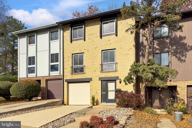 3003 MISSION SQUARE DR, Fairfax, VA 22031