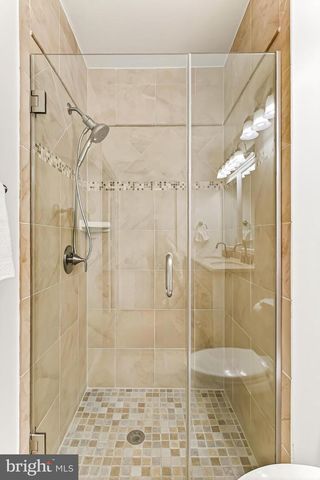 3003 MISSION SQUARE DR, Fairfax, VA 22031