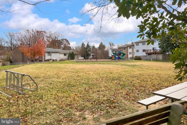 3003 MISSION SQUARE DR, Fairfax, VA 22031