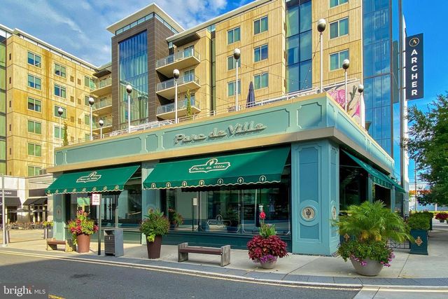 3003 MISSION SQUARE DR, Fairfax, VA 22031