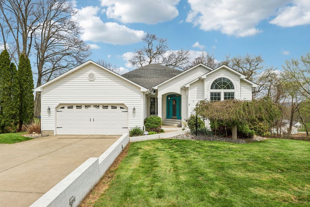 8 Leslie DRIVE, Mahoning Twp, PA 16116