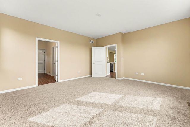 11602 Clyde Drive, Winfield, IN 46307
