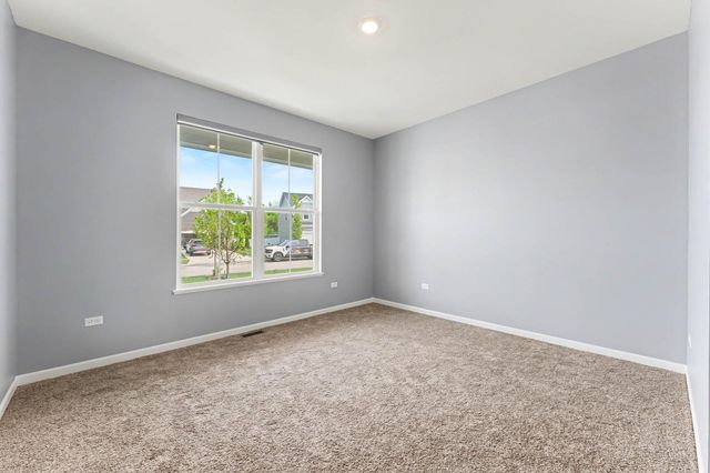 11602 Clyde Drive, Winfield, IN 46307