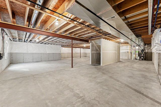 11602 Clyde Drive, Winfield, IN 46307