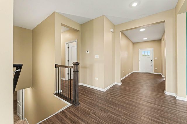 11602 Clyde Drive, Winfield, IN 46307