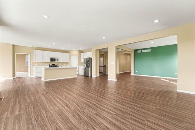 11602 Clyde Drive, Winfield, IN 46307