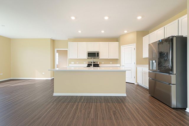 11602 Clyde Drive, Winfield, IN 46307