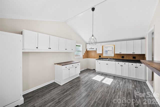 709 A Street, Bessemer City, NC 28016